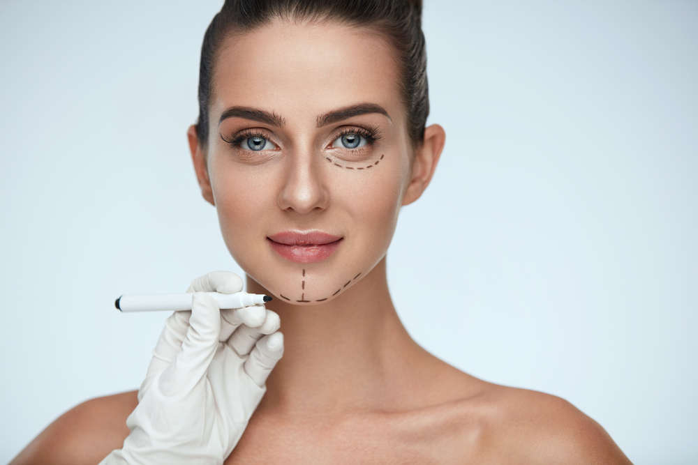 3 Insider Tips to Find the Best Facial Plastic Surgeon in