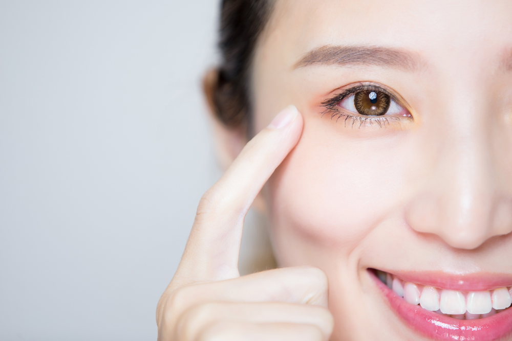 revision eyelid surgery pricing insights for affluent patients in Oakton and Reston